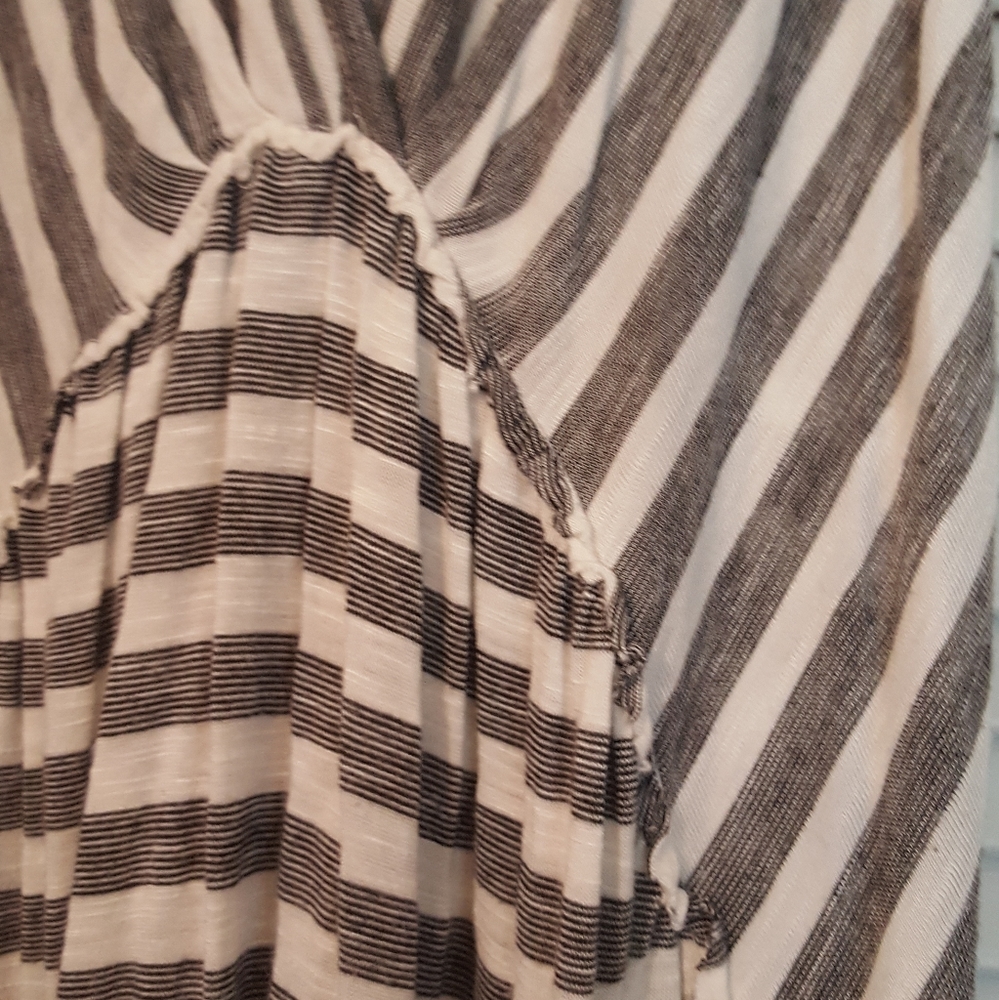 Striped tank - Picture 6 of 6